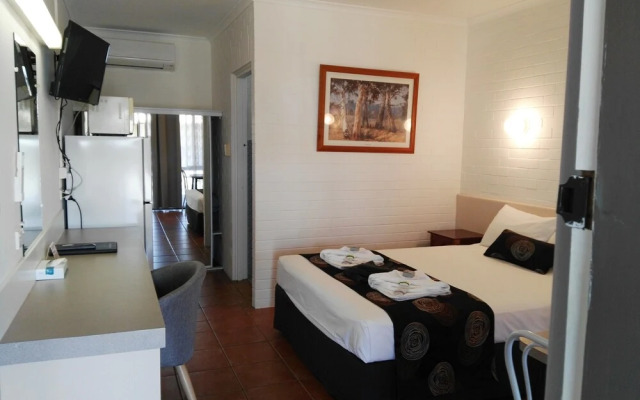 Gladstone Motel