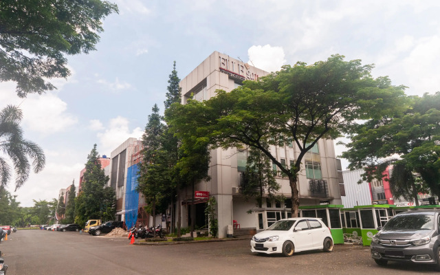 OYO 3216 Ellegan Residence