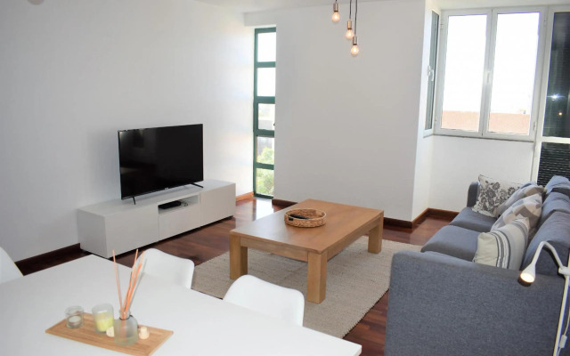 Madeira, 3 bedroom apartment with ocean views in Funchal