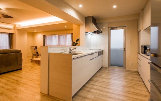 Coldio Yomitan Sunset Villa