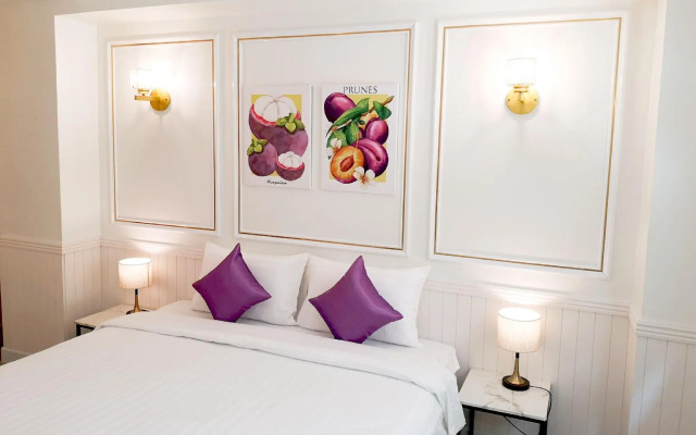 Rose Apple Hotel