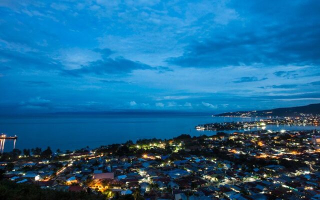 Hotel Santika Luwuk - Sulawesi Tengah