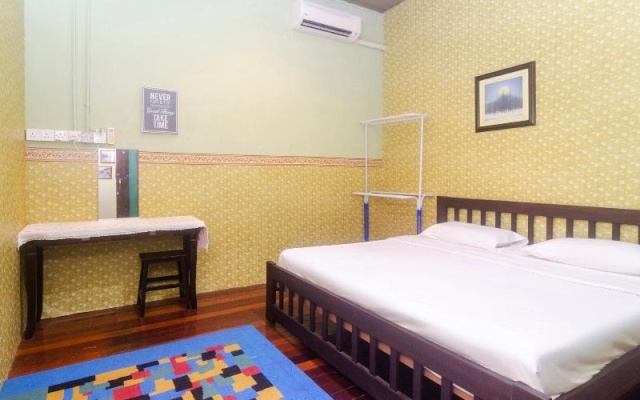 SPOT ON 89904 Marco Polo's – Guest Rooms – Kuching