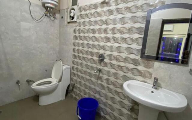 Hotel Ananta Inn