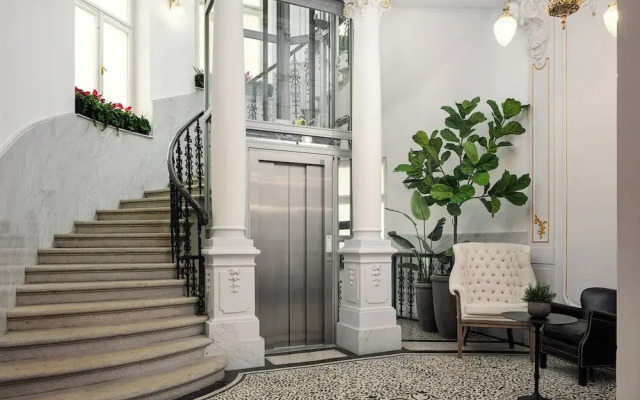 R16 Residences Prague