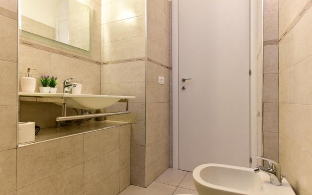 BMGA l Coliseum Rome Apartment 1Bdr for Couples