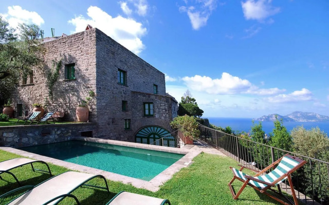 Villa Alma in Massa Lubrense