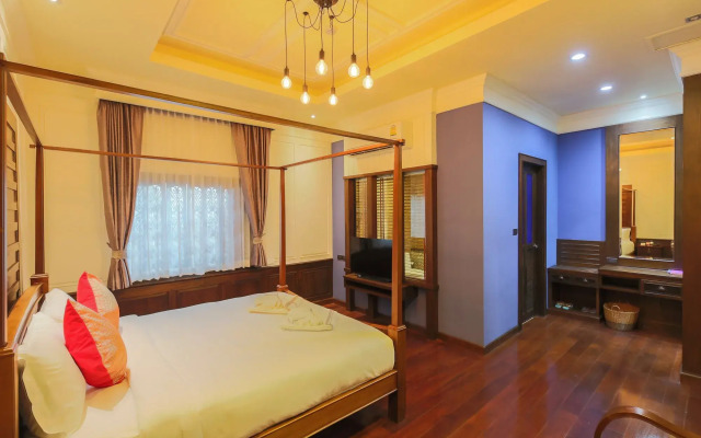 Floral Hotel Thapae Gate Chiangmai