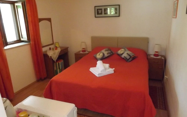 Rooms Mali Raj