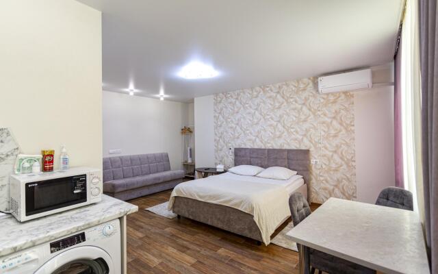 Апартаменты на проспекте Бардина