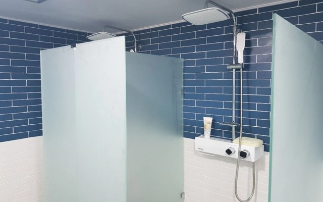 Gwangalli Unplanned88 Guest House