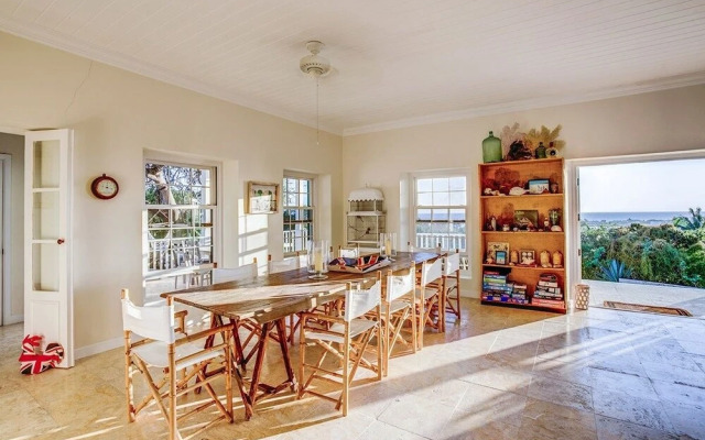 Buccaneer Hill 6 Bedroom Home