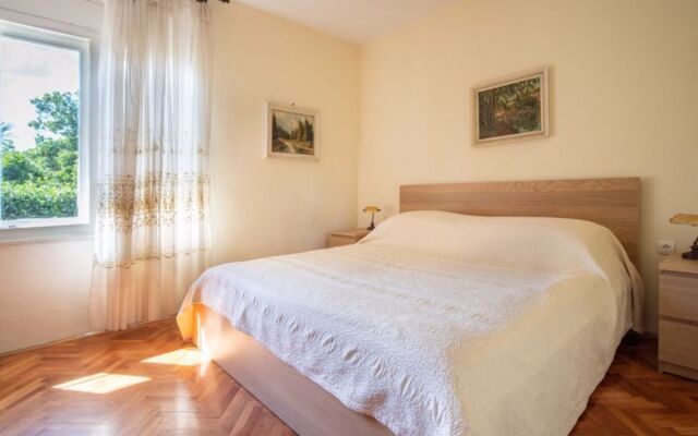 House Nera St.Georges-de-Montclard