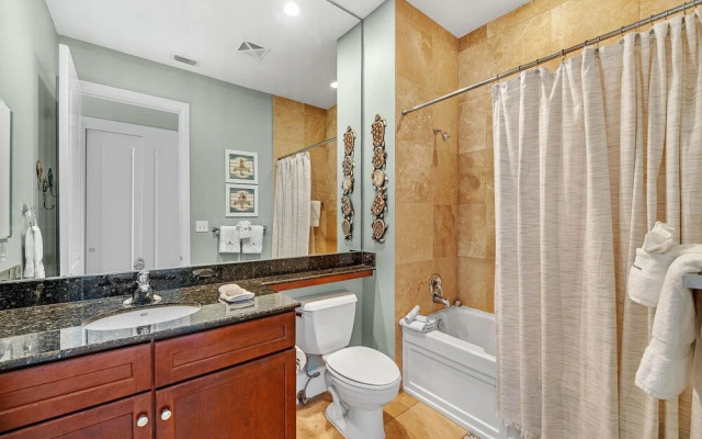 Indigo West 2103 Penthouse