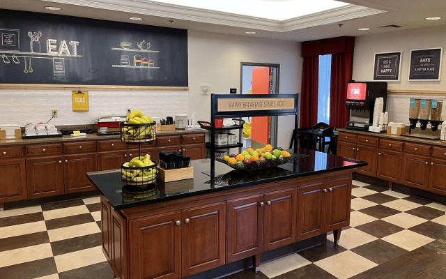 Hampton Inn St. Louis-Airport