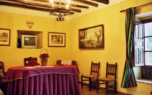 House With 4 Bedrooms in Palenciana, With Private Pool, Enclosed Garde