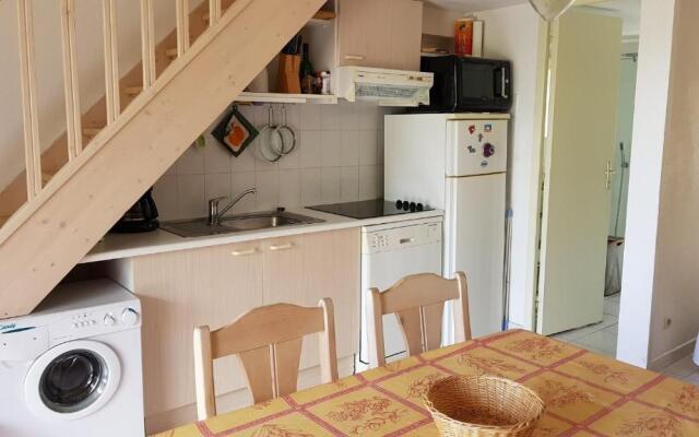 HM12 : Villa 3 pièces mezzanine 5 couchages NARBONNE-PLAGE