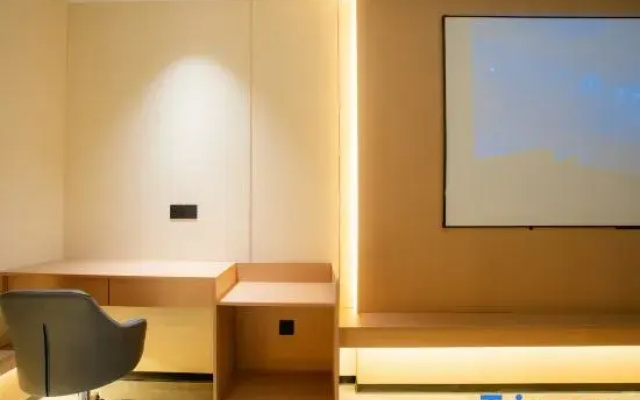 Shidai Mingzhu Business Hotel