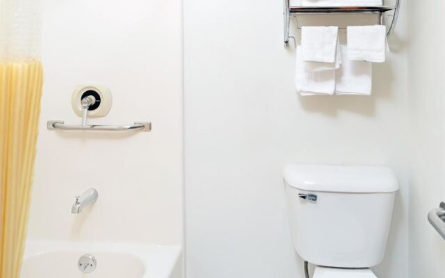 Days Inn Council Bluffs/9th Ave