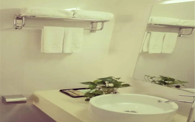 RYM Hotel Dalian Renmin Road