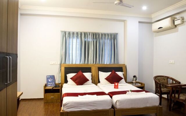 OYO 7552 Hotel SVM Grand