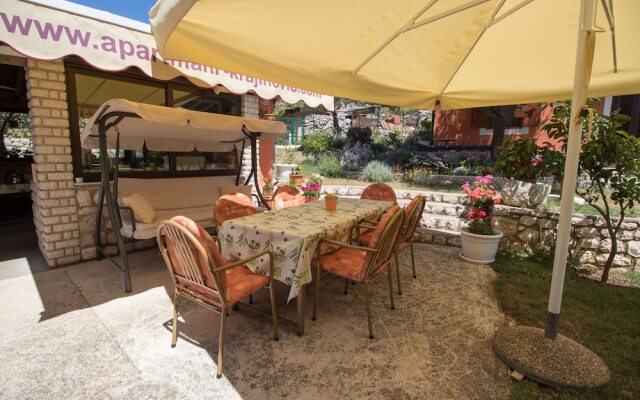Apartments Nusret