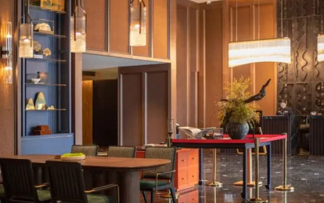 Leshan City Central District Fengdu Hotel