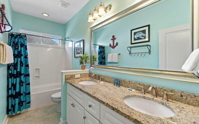 Big Tuna Fr 213 Tahitian Way