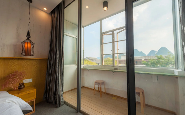 Yangshuo 9 Time Hotel