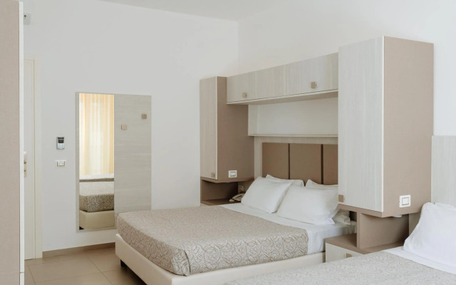 Hotel Caravel