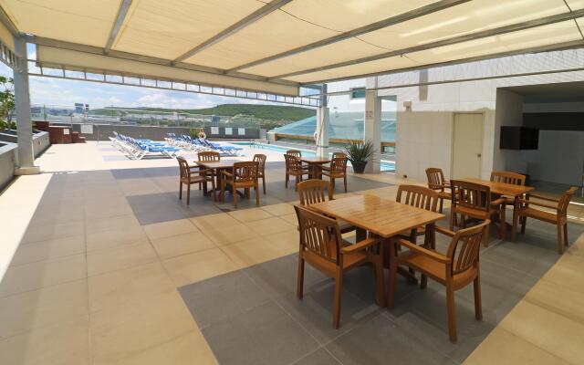 Holiday Inn Queretaro Zona Krystal by IHG