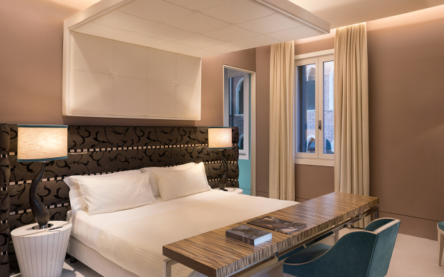 Sina Centurion Palace Hotel