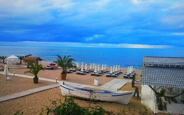 Oasis Beach Club