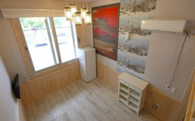 Suncheon Bay Reed Field Pension