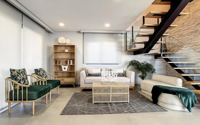 Villa de la Ponte by Atlantic Holiday