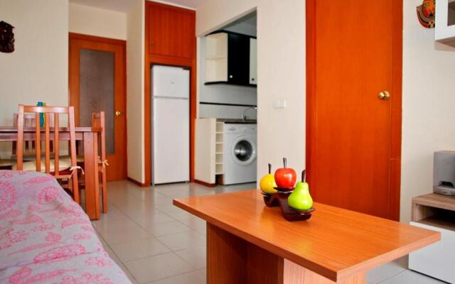 AT007 Apartamento a 150 m de la playa