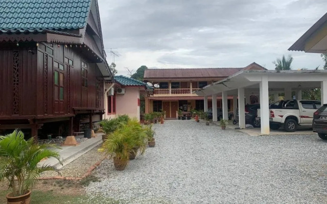 OYO 90227 Seri Tanjung Homestay