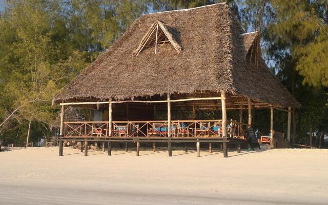 Ndame Beach Lodge