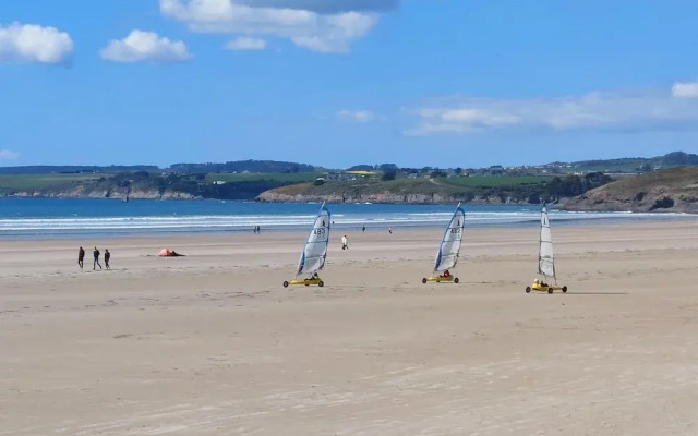 Holiday Home With sea Views, St. Nic