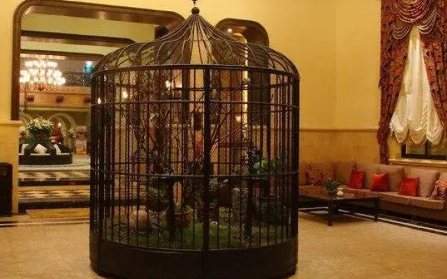 Qingshuiwan Hot Spring Holiday Village