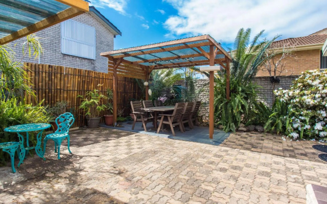 Waterfront at Point Road