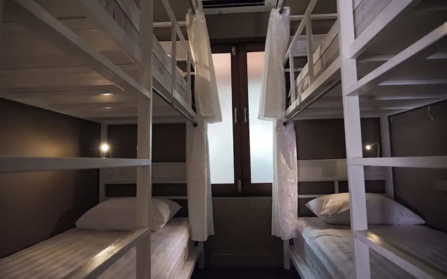 C Lanta Hostel - Adults Only