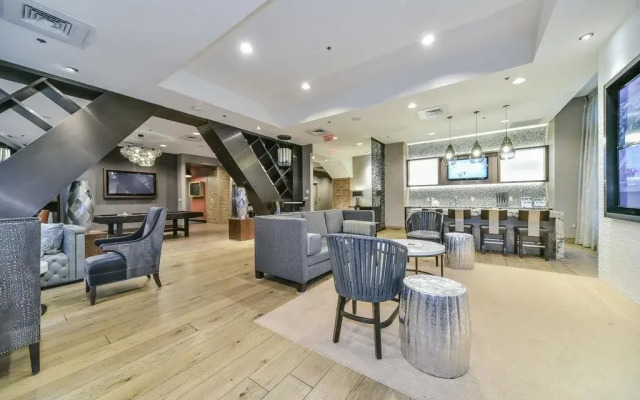 Boston Harbor View Luxury Suites