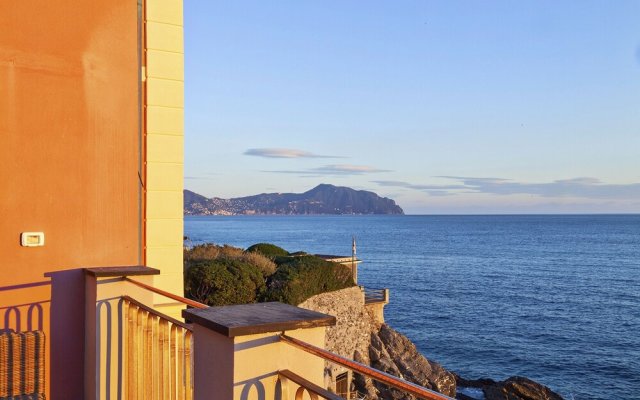 Sea Sound Apartment with Terrace