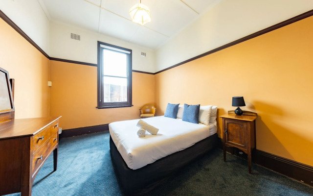 Strathfield Hotel