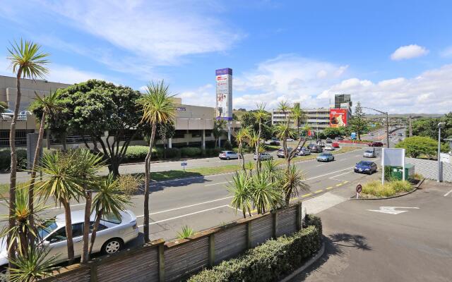 Amethyst Court Motorlodge