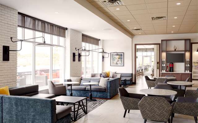 Hyatt Place Madison / Verona