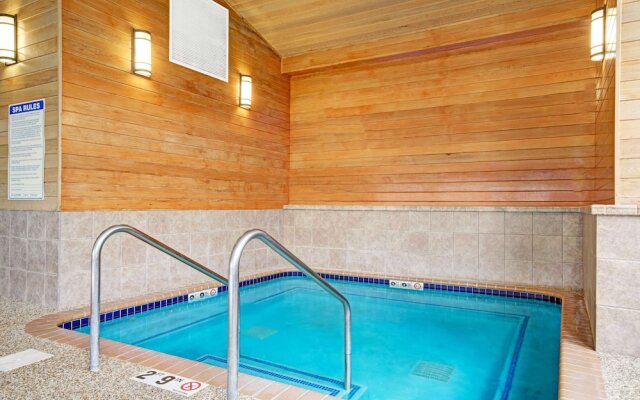 Super 8 Motel Rogers Minnesota