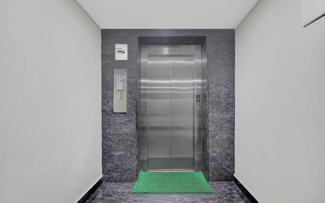 Super OYO Capital O 49955 Hotel Green Tree