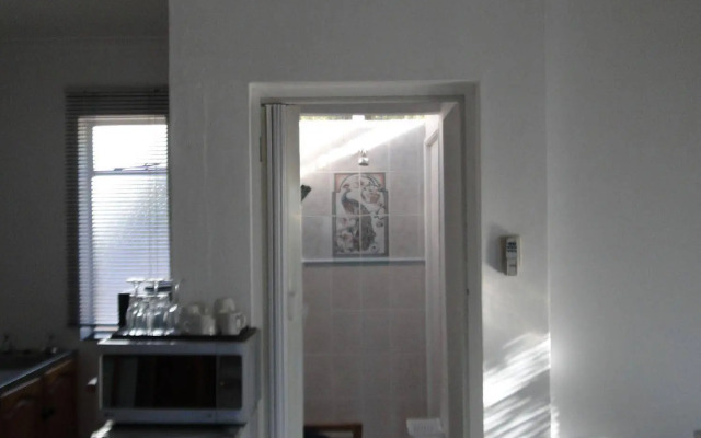 Bluewater Beach Accommodation